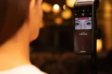 Płatność biometryczna oczami i twarzą (fot. Mastercard)