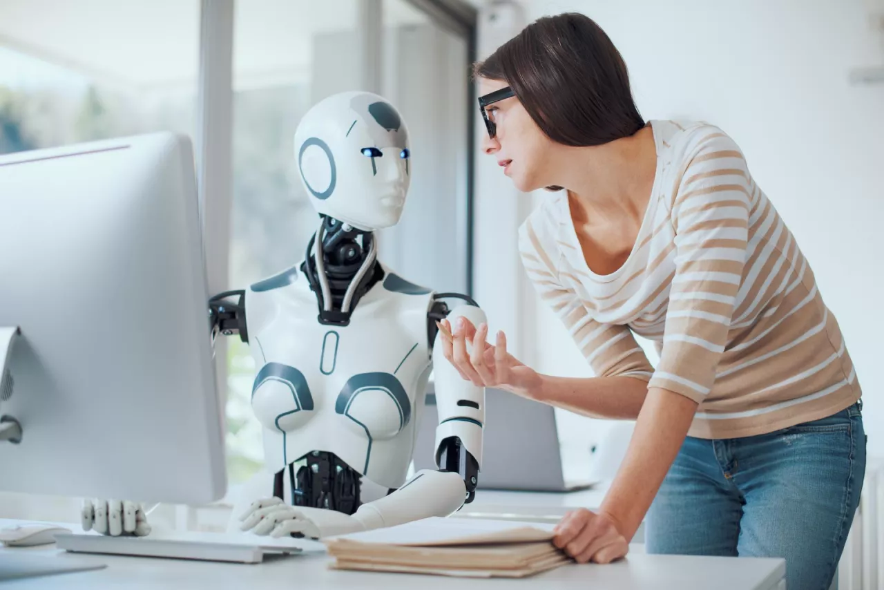 Unilever ma już ponad 400 zastosowań sztucznej inteligencji (fot. Shutterstock)