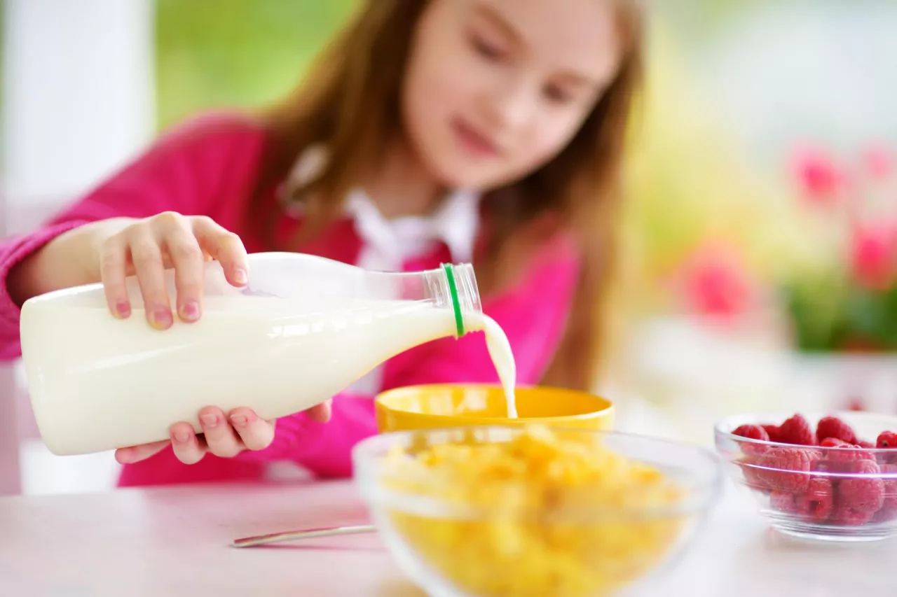 Branża mleczarska nie kryje zadowolenia z powodu wyłączenia produktów mlecznych z systemu kaucyjnego (fot. Shutterstock)