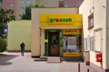 Sklep spożywczy Groszek (Shutterstock)