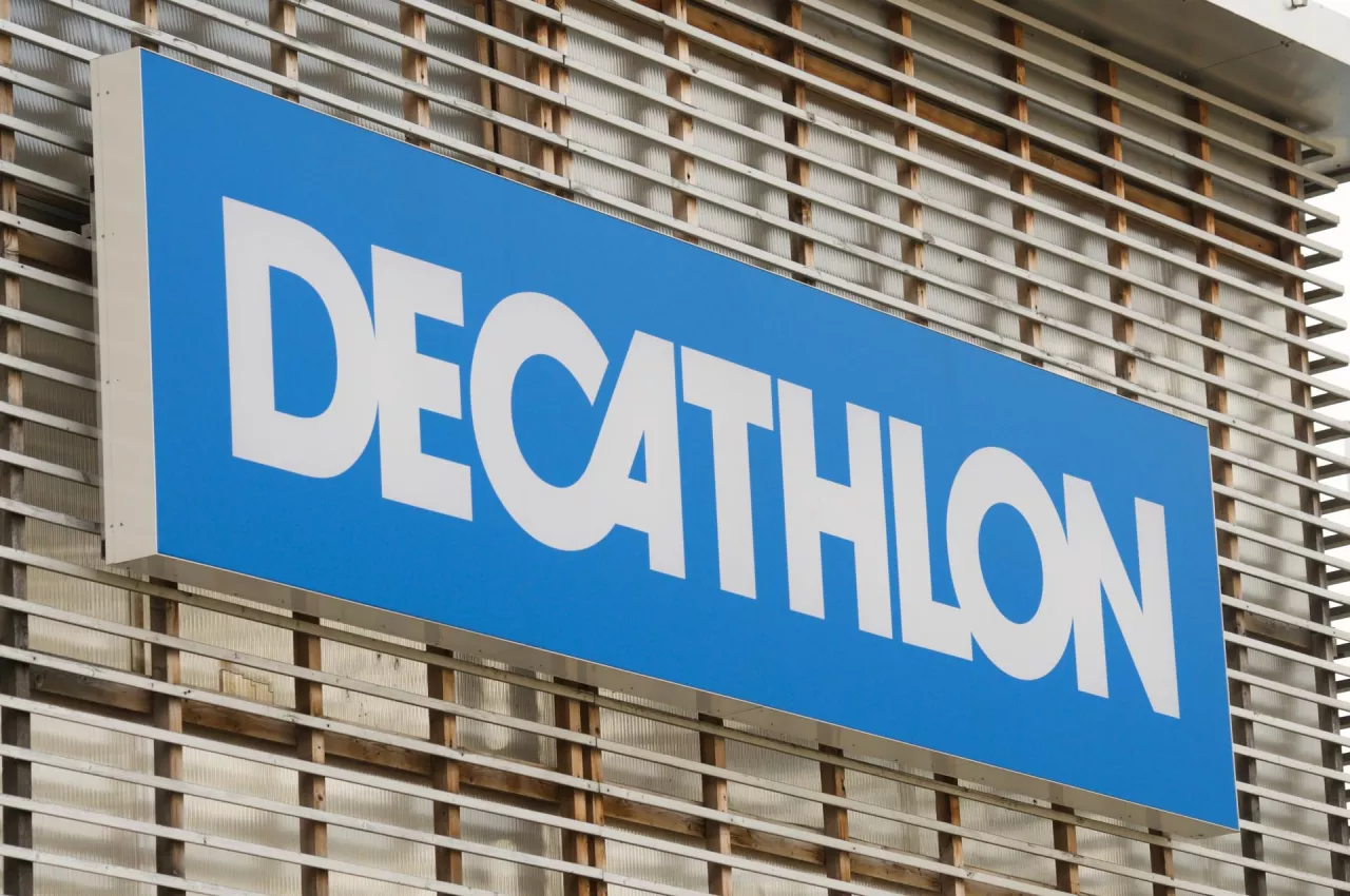 Decathlon (shutterstock)