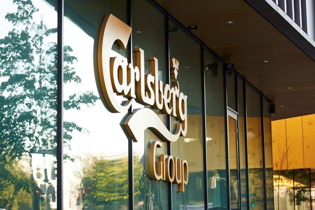 <p>Logo Carlsberg Group (mat. prasowe)</p>
