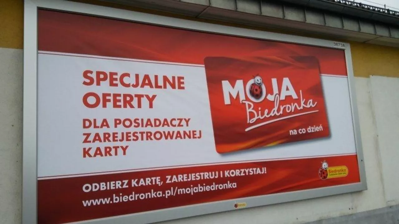 Oszuści kradną w Biedronkach rabaty przypadkowych osób (fot. wiadomoscihandlowe.pl)