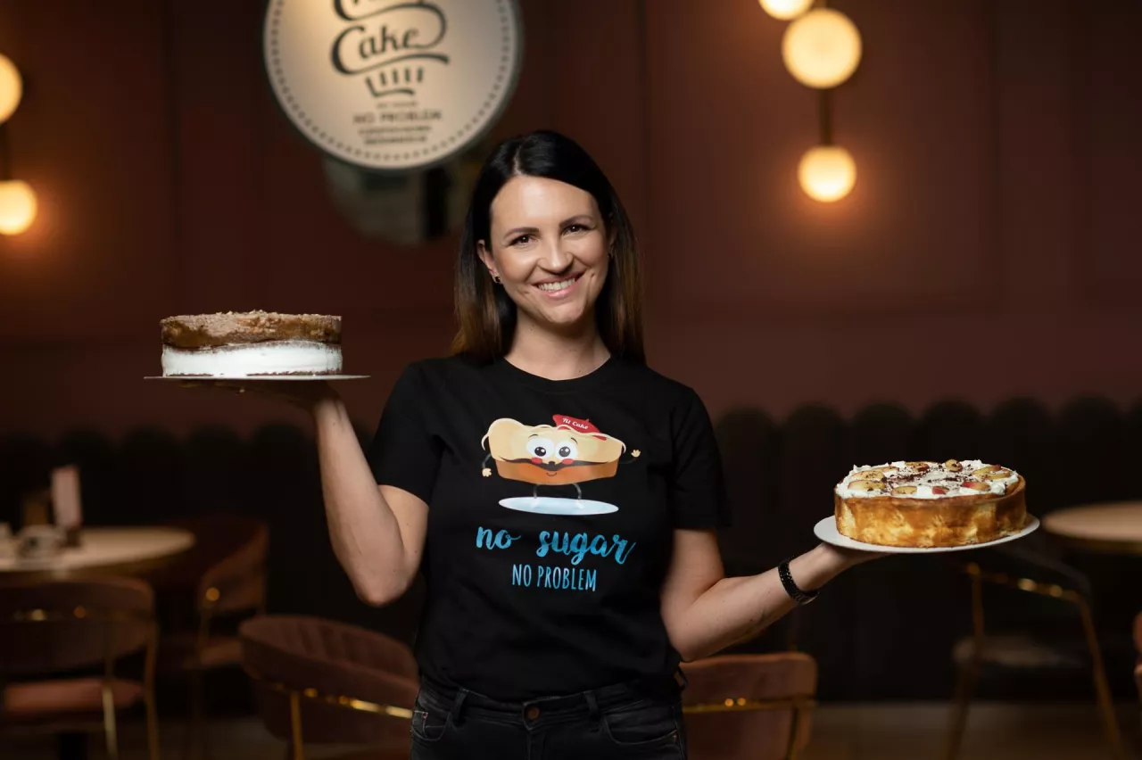 <p>Pani Justyna Wójcik, franczyzobiorczyni Fit Cake w Częstochowie</p>