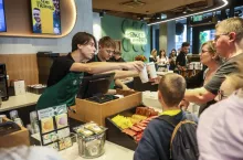 Starbucks ma już w Polsce 78 kawiarni. Ostatnia została otwarta 15 listopada w Radomiu (fot. mareriały prasowe)