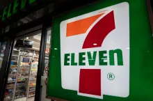 7-Eleven jest obecne w 19 krajach, ma zamiar wejść na ponad 10 nowych rynków (fot. Sorbis/Shutterstock)