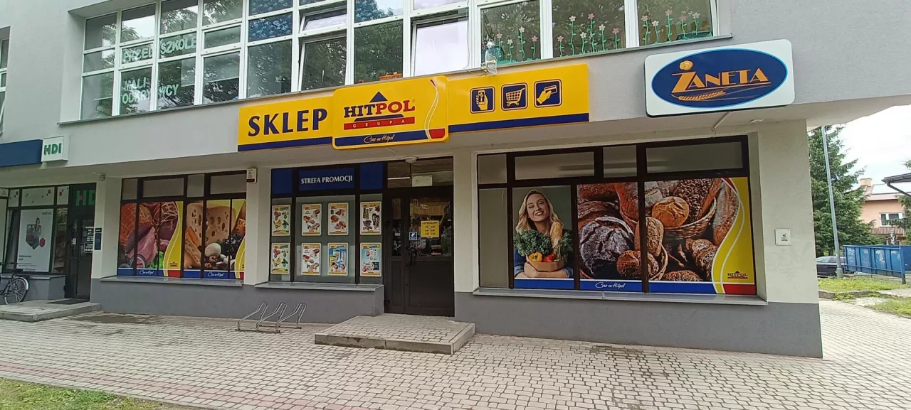 &lt;em&gt;Sklep Hitpol w Krośnie, zdjęcie po remodelingu &lt;/em&gt;