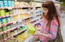 Ceny masła są dziś o jedną trzecią wyższe niż rok temu (fot. Shutterstock)