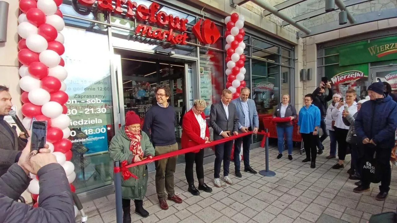 18 grudnia Carrefour otworzył supermarket w nowym wielkomiejskim formacie (fot. materiały prasowe)