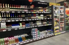 Nowe ograniczenia w sprzedaży alkoholu. Nocne zakazy obejmą wszystkie sklepy? (fot. Sebastian Rennack)