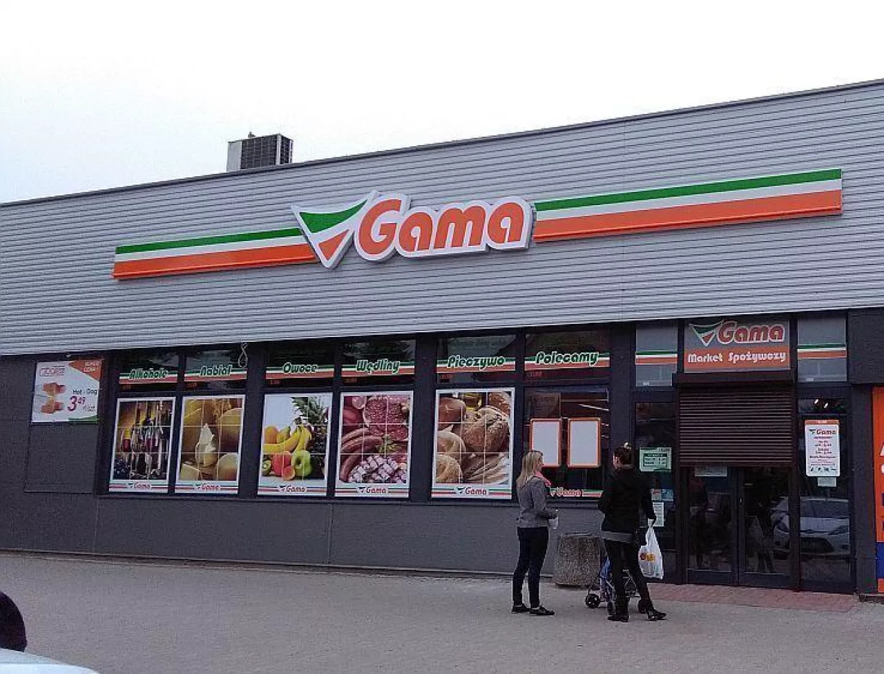 <p>Sklep należący do sieci Gama</p>