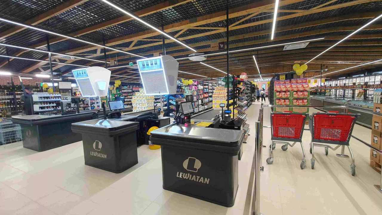 <p>Sklep należący do sieci Lewiatan</p>