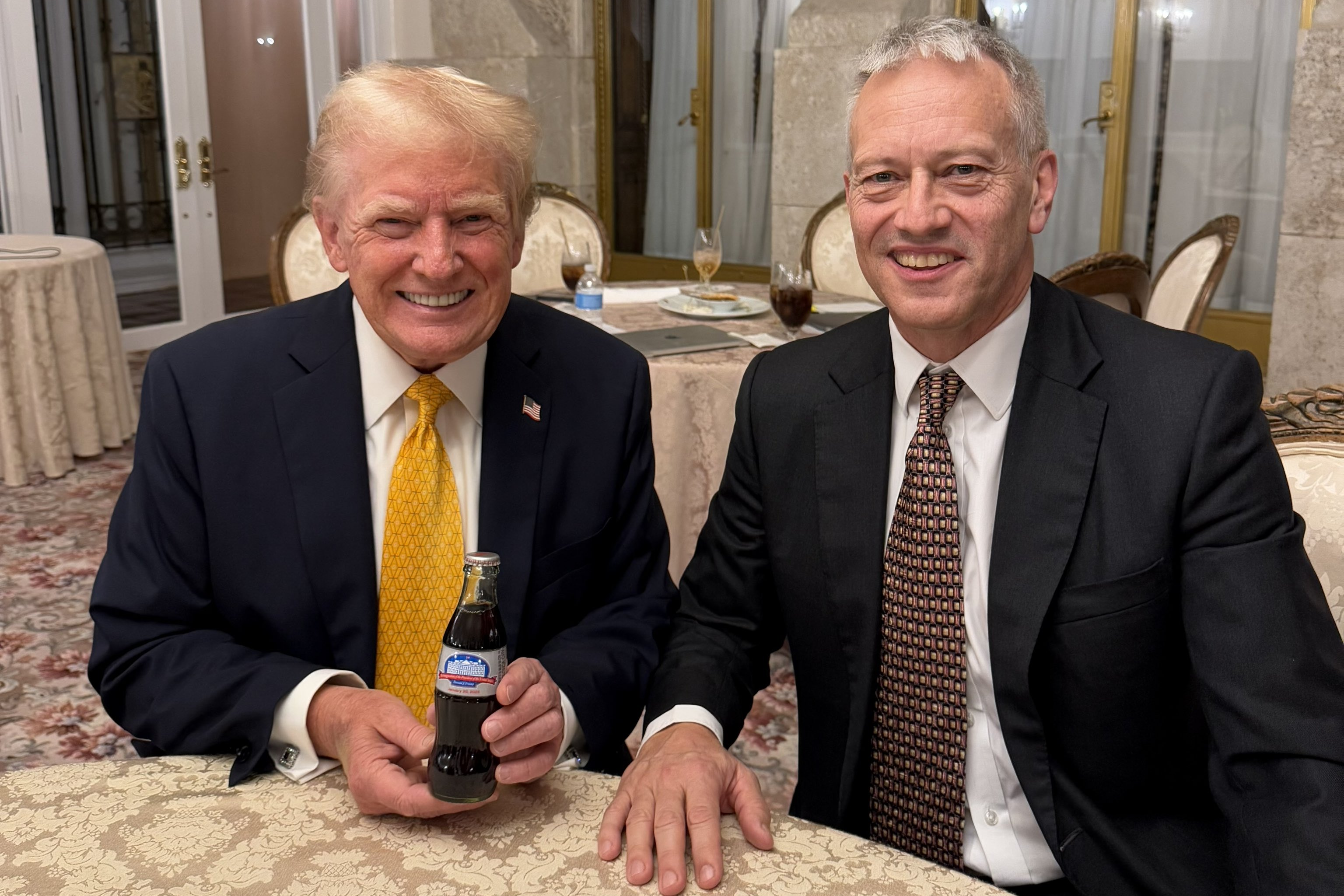 Coca-Cola dokłada kamyczek do inauguracji prezydentury Donalda Trumpa