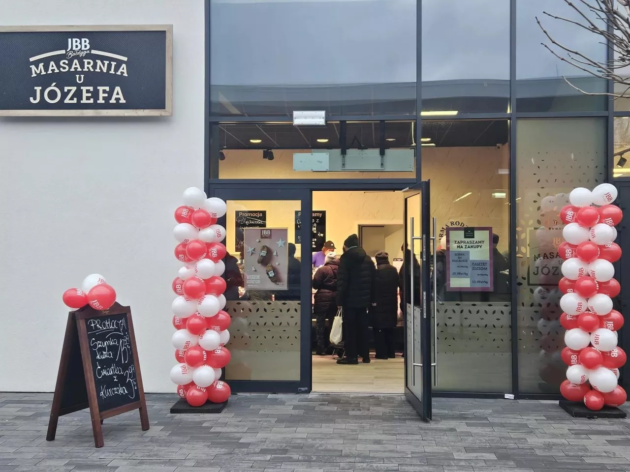 <p>Nowa placówka JBB Bałdyga w Zawierciu</p>