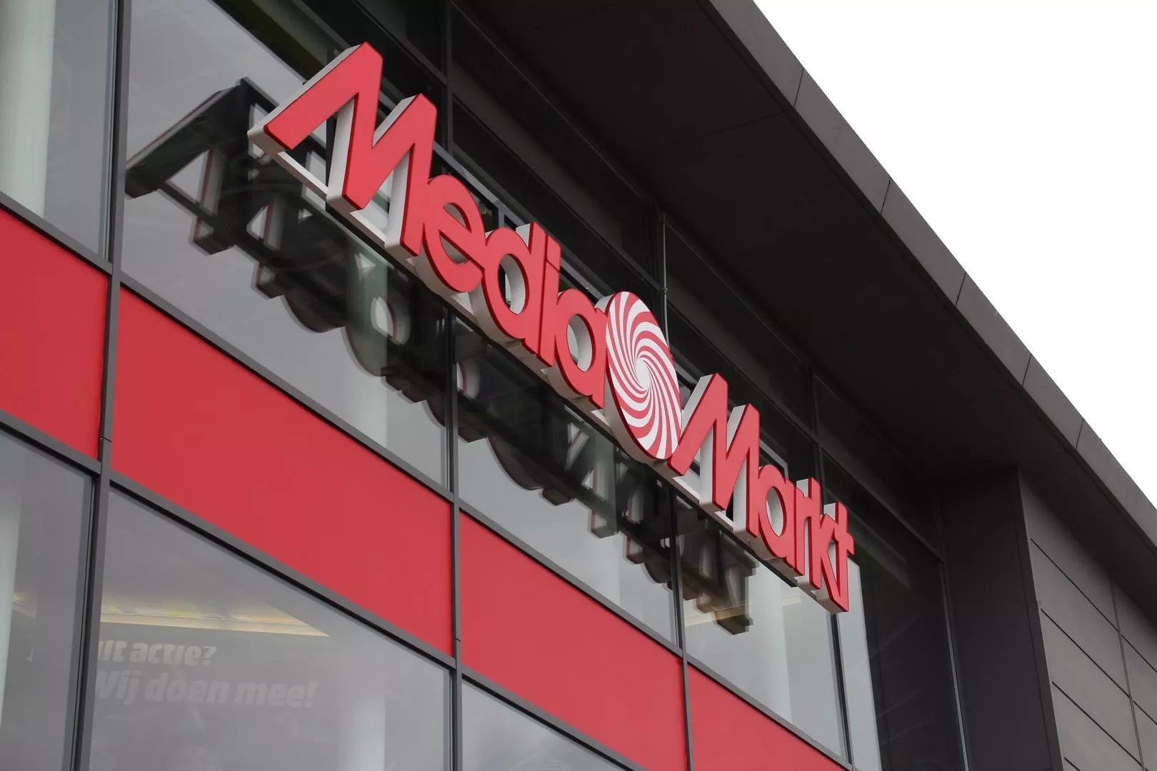 Spółka macierzysta MediaMarkt osiąga imponujące wzrosty z e-sprzedaży. Spada zainteresowanie sklepami stacjonarnymi