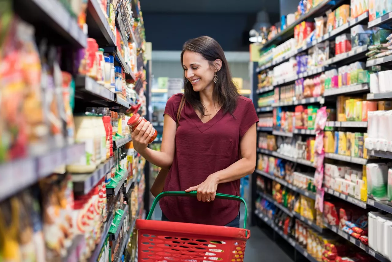 Hipermarkety są obecnie najtańszym kanałem handlu detalicznego (Shutterstock)