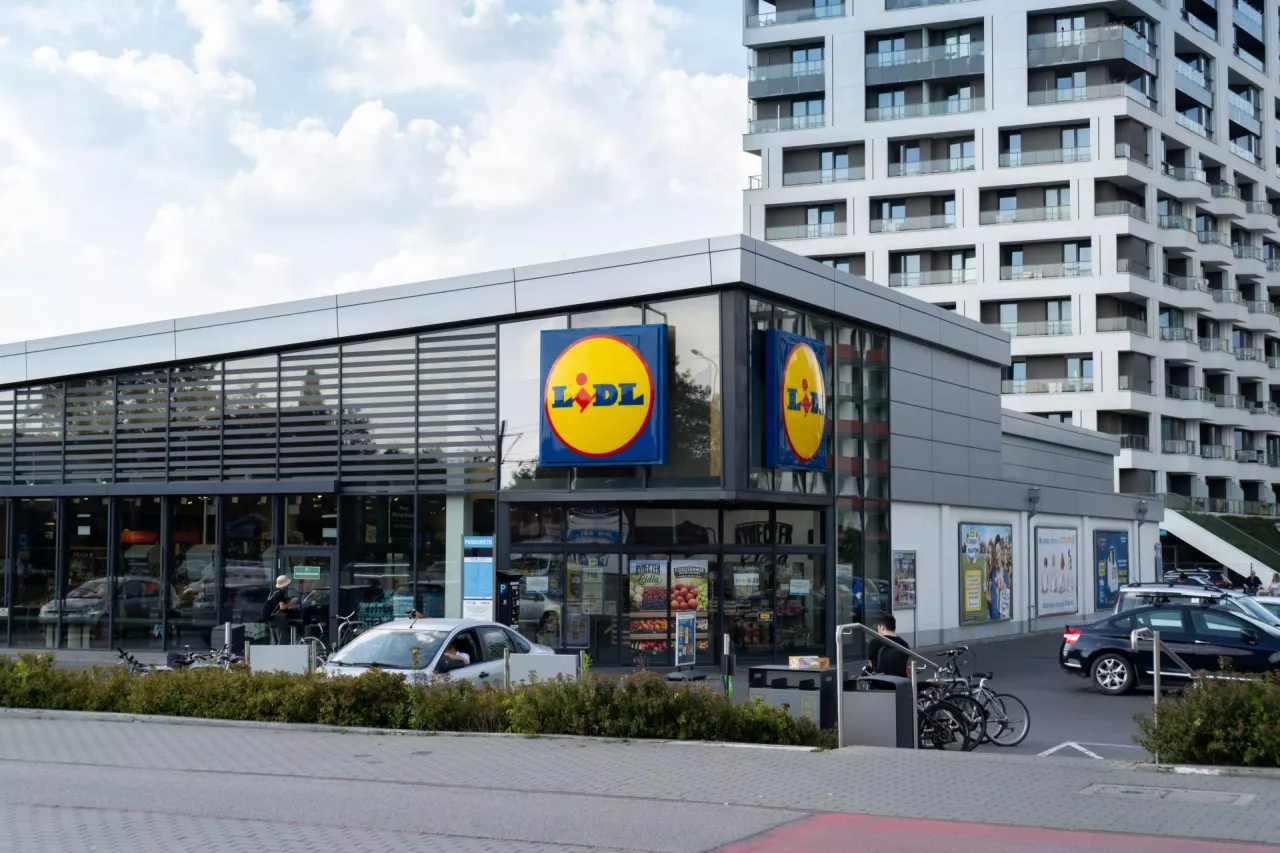 Sklep sieci Lidl w Krakowie (Shutterstock)