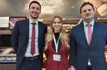 To m.in. oni odpowiadają za ekspansję Biedronki na Słowacji. Od lewej: Michal Paluska, senior sales manager, Lenka Brichtova, dyrektor kategorii i Maciej Łukowski, CEO Biedronka Słowacja (fot. Wiadomości Handlowe/Katarzyna Pierzchała)