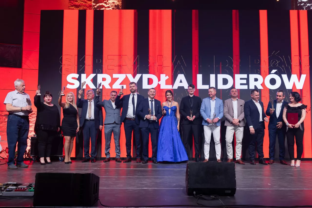 <p>Laureaci nagród przyznanych przez Grupę Chorten</p>