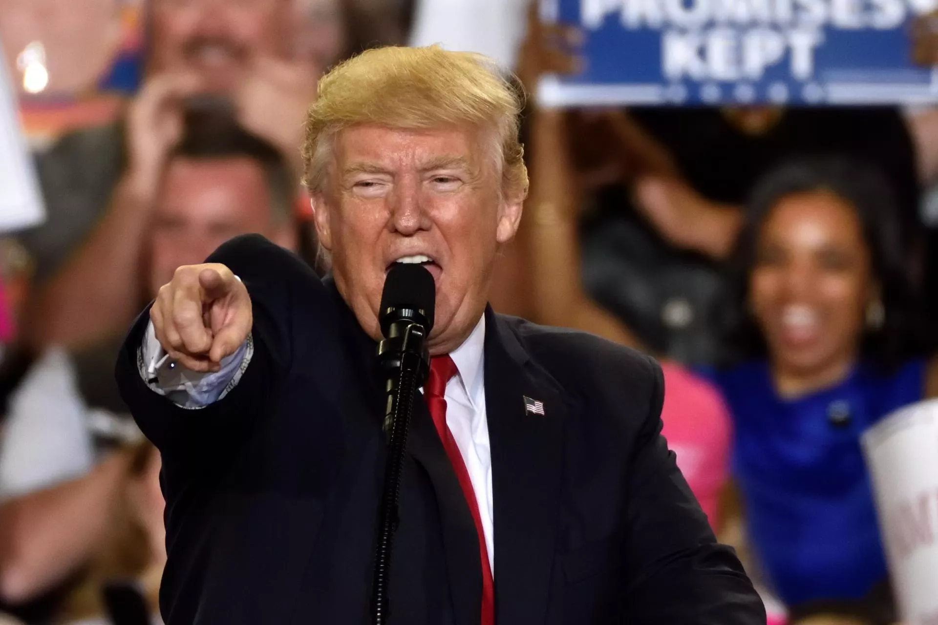 Cła Donalda Trumpa mogą zaszkodzić polskiej branży spożywczej. Kto najmocniej je odczuje?
