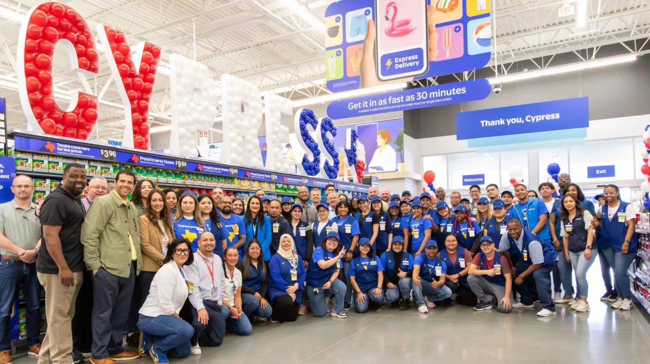 Supercentrum Walmartu w Cypress