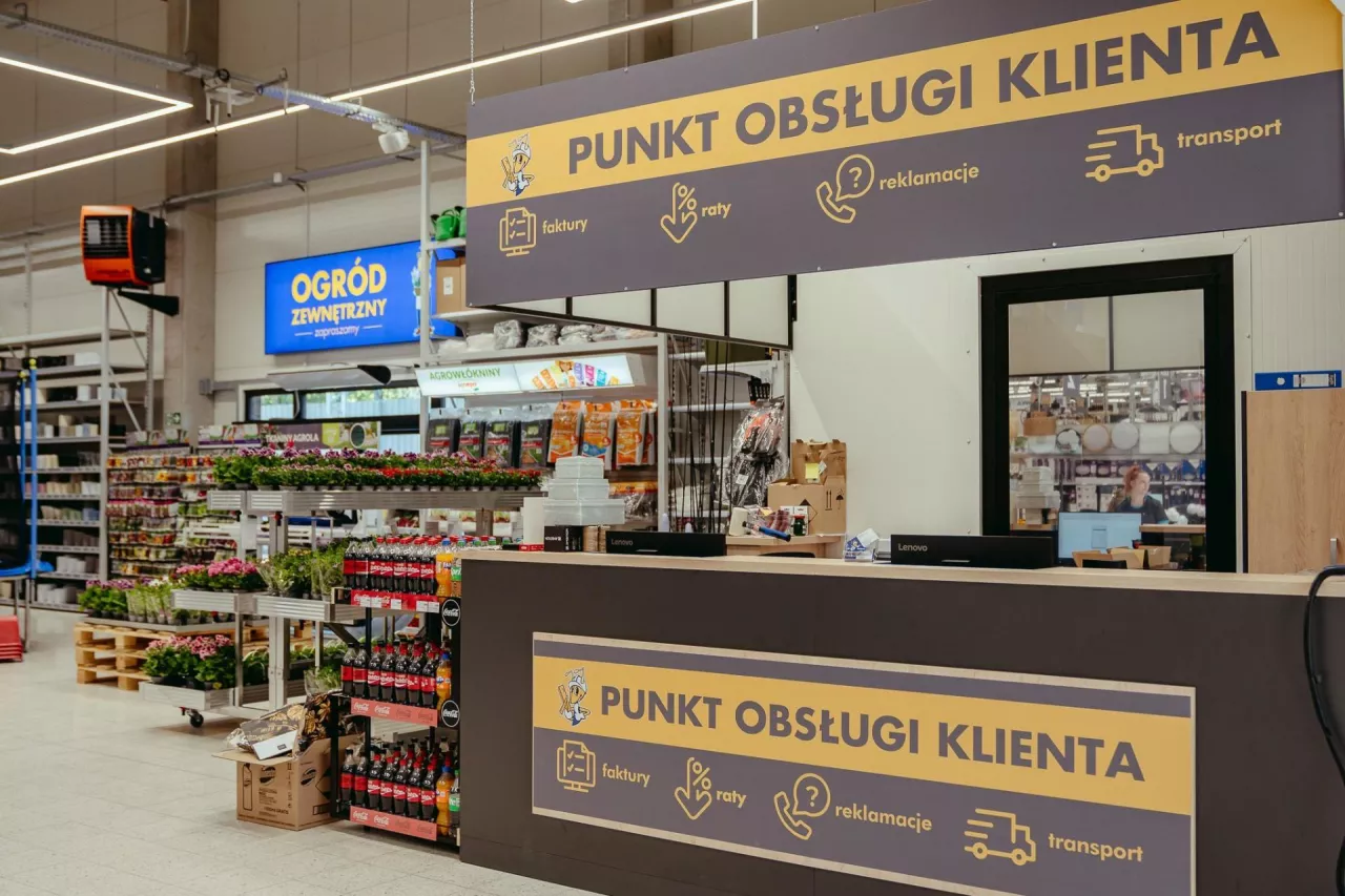 Market PSB Mrówka prowadzony przez firmę Topaz (fot. PSB Mrówka)