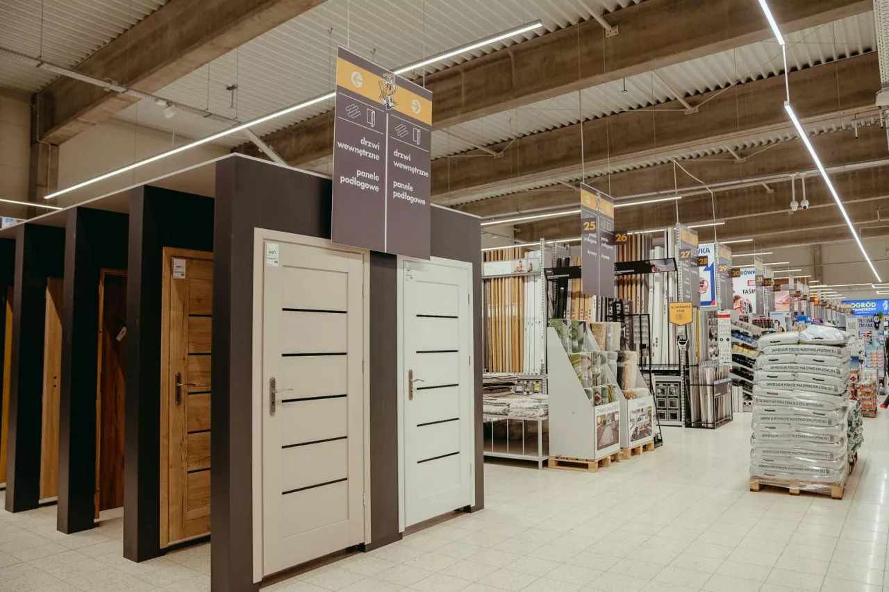 Market PSB Mrówka prowadzony przez firmę Topaz (fot. PSB Mrówka)