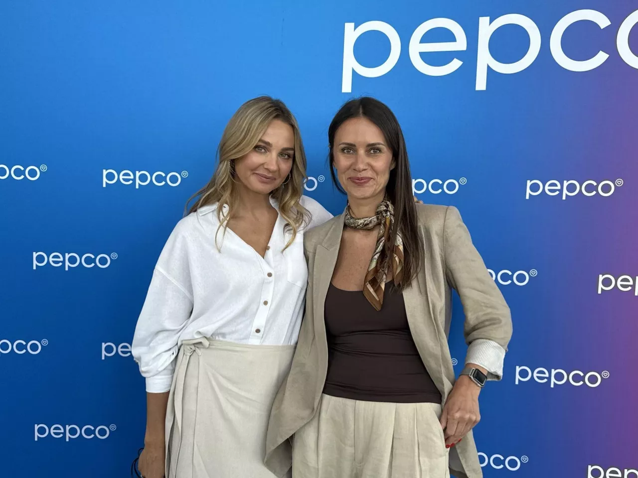 Małgorzata Socha, aktorka i ambasadorka Pepco oraz Magdalena Brzoskowska, dyrektorka ds. zakupów odzieży Pepco (fot. Pepco)