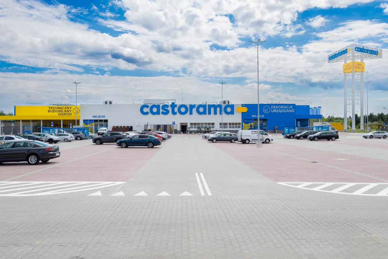 Spółka Castorama Polska ogłosiła plany restrukturyzacji. Proces ma być wieloetapowy (fot. Castorama Polska)