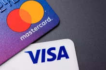 Czego domagają się detaliści od KE w sprawie Visy i Mastercard? (fot. Shutterstock)