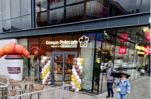 <p>Sieć Gorąco polecam. Smaki z piekarni liczy 130 lokali</p>