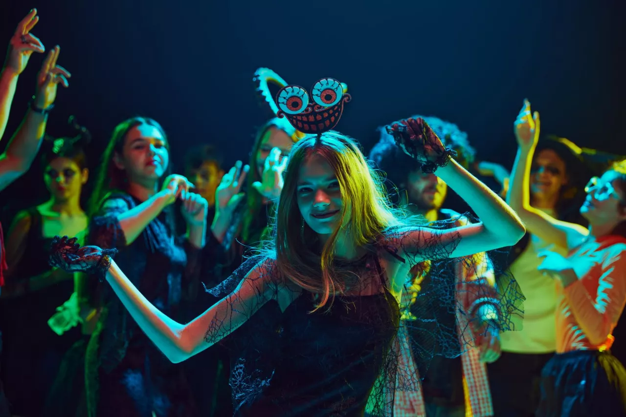 Browar Perła zorganizował kontrowersyjną promocję na piwo, w której rozdaje karnety na lubelskie juwenalia (fot. Shutterstock)