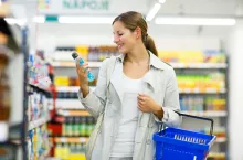 Czy Polacy wierzą we wzrost swojej siły nabywczej? (fot. Shutterstock)