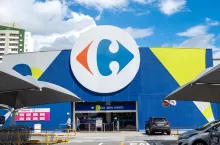 Kolejna firma próbowała przejąć Carrefoura (fot. Leonidas Santana/Shutterstock)