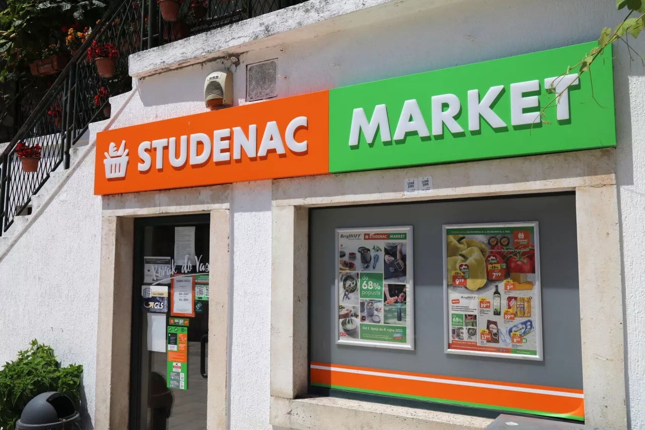 Według chorwackich mediów Biedronka może przejąć sieć Studenac
