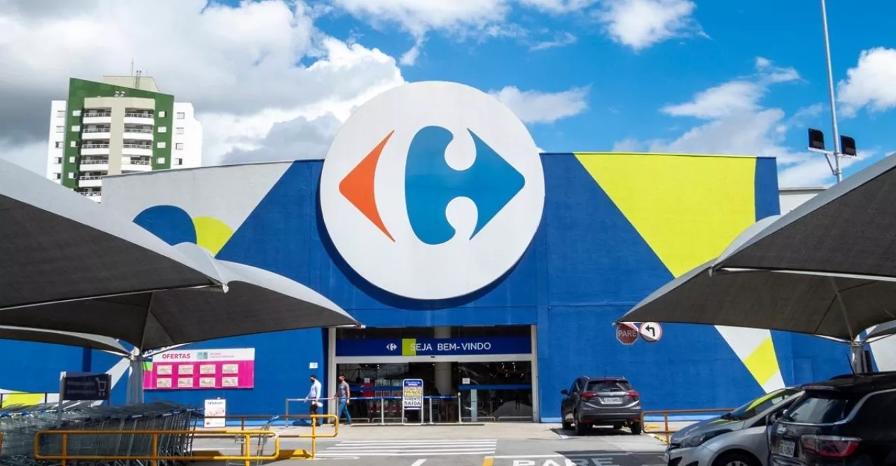 Kolejna firma próbowała przejąć Carrefoura (fot. Leonidas Santana/Shutterstock)