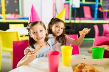 Co wykazały kontrole IJHARS w salach zabaw? (fot. Shutterstock)