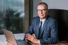 &lt;p&gt;Adam Abramowicz został szefem zespołu ds. franczyzy. Co chce osiągnąć? (fot. Materiały prasowe)&lt;/p&gt;