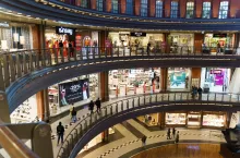 Czynsze w galeriach handlowych szybko rosną (Shutterstock)