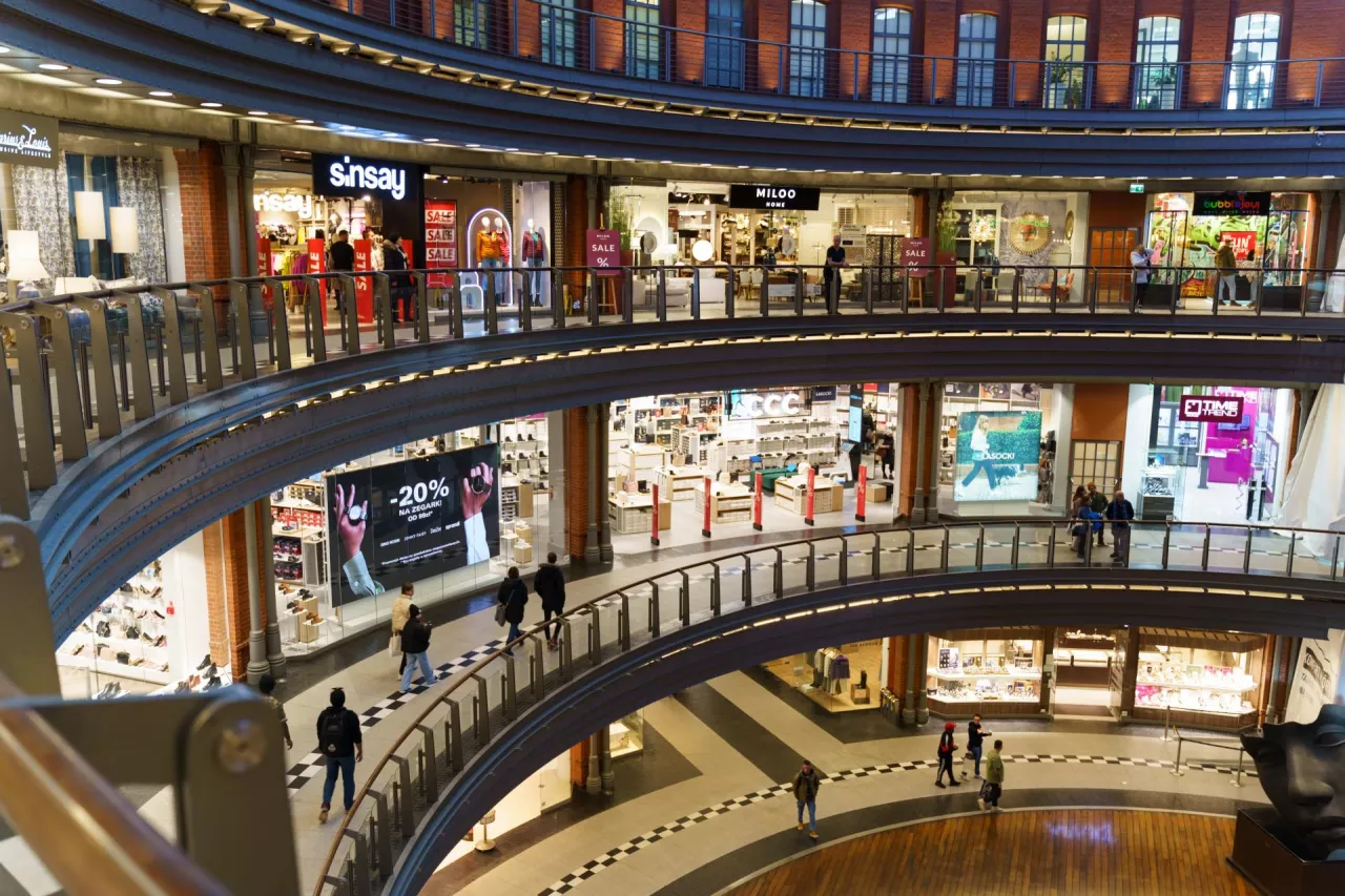 Czynsze w galeriach handlowych szybko rosną (Shutterstock)