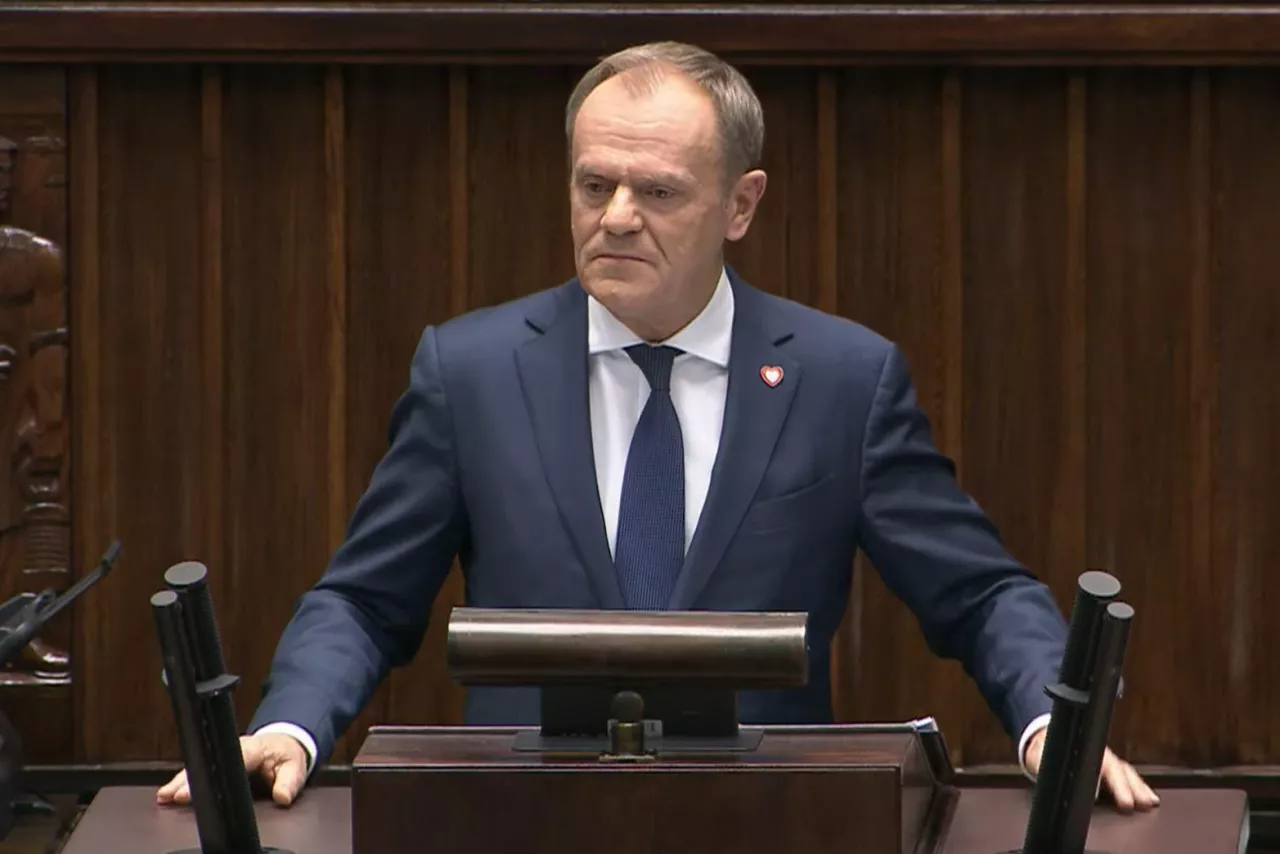 Donald Tusk podczas expose w Sejmie (youtube.com/@SejmRP_PL)