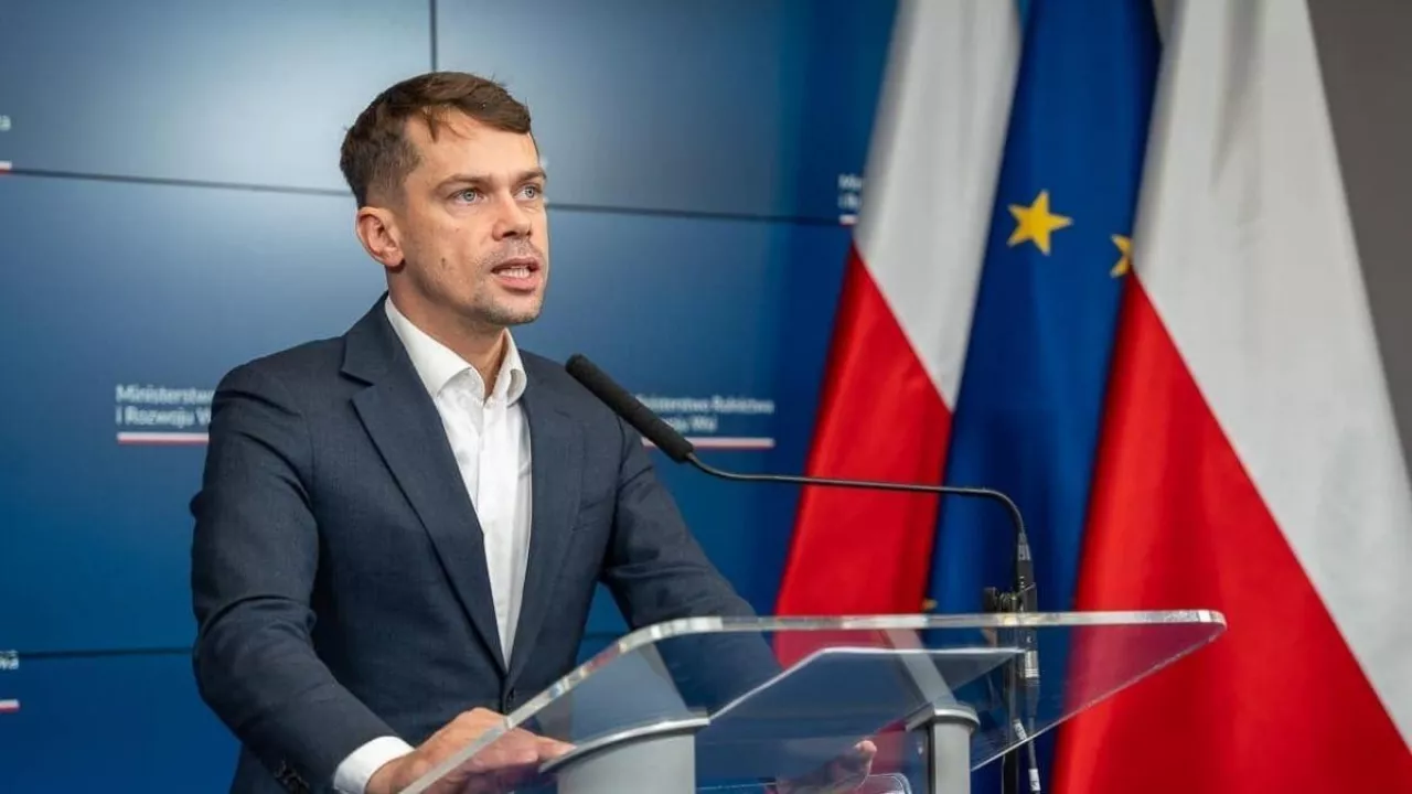 Michał Kołodziejczak odchodzi z ministerstwa rolnictwa i krytykuje Czesława Siekierskiego (fot. MRiRW)