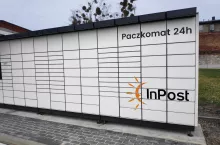 fot. Paczkomat InPost (Shutterstock)
