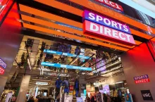 Sieć Sports Direct liczy obecnie ponad 700 sklepów (fot. Shutterstock)