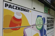 Paczkomat Plus w Warszawie (fot. wiadomoscihandlowe.pl/PJ)