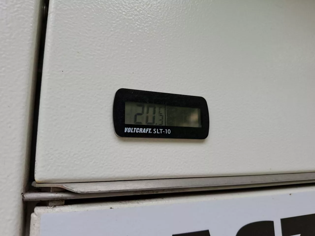 Paczkomat Plus w Warszawie