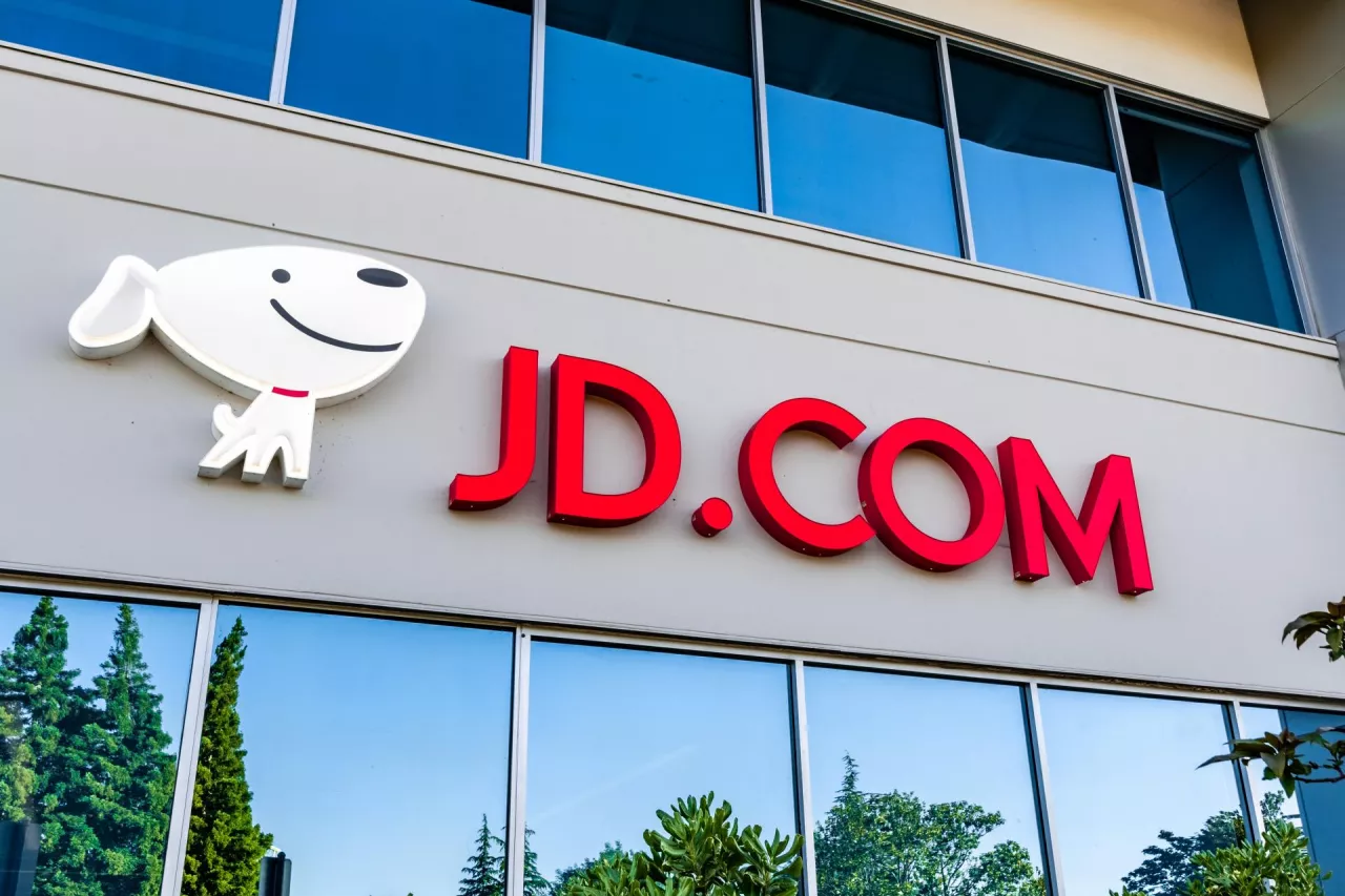 JD.com (fot. Sundry Photography/Shutterstock.com)