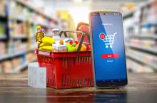 Polscy sprzedawcy internetowi mają coraz większe długi (fot. Shutterstock)