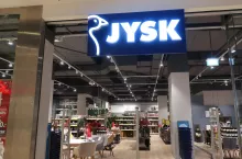 Na zdj. jeden ze sklepów sieci Jysk w Polsce (fot. OleksSH/Shutterstock)