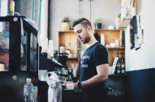 Zadłużenie branży HoReCa wynosi ponad 2 mld zł (fot. Zachary Staines/Unsplash)